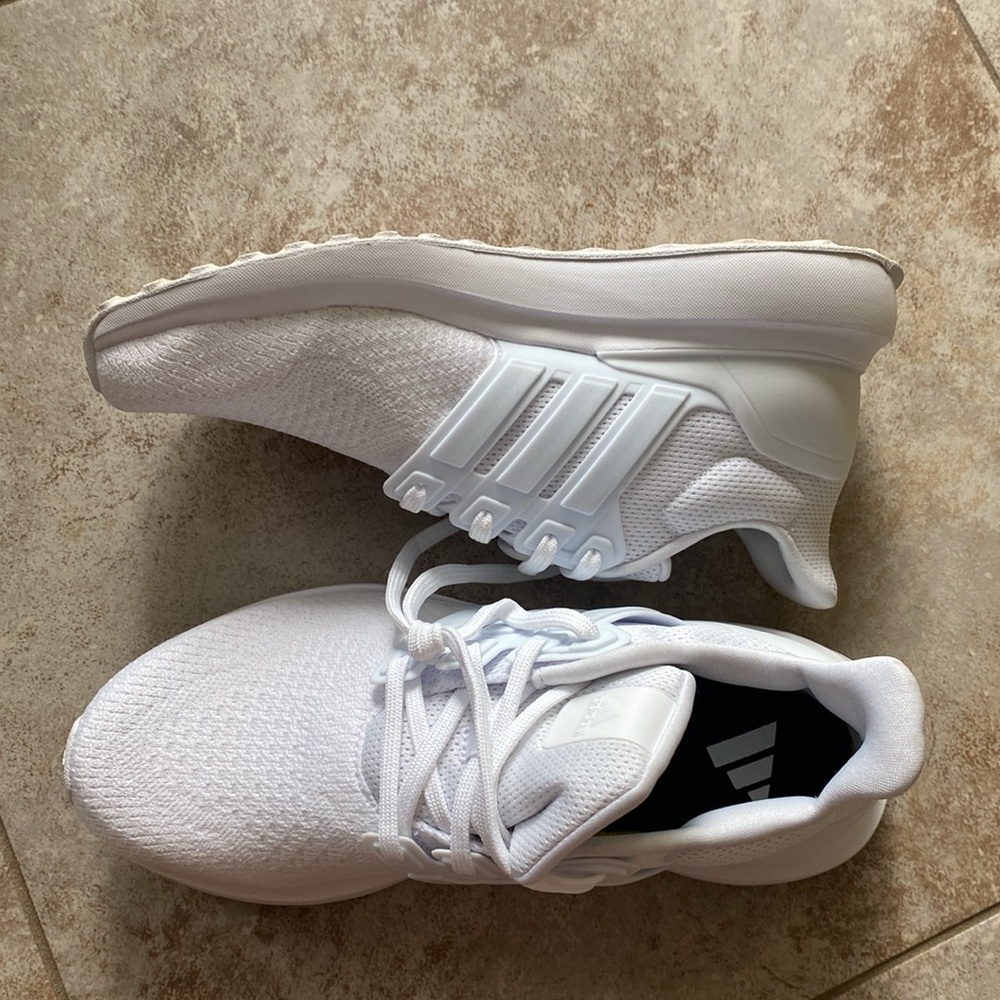 Adidas Women's Ubounce DNA Sneaker - Picture 9 of 15